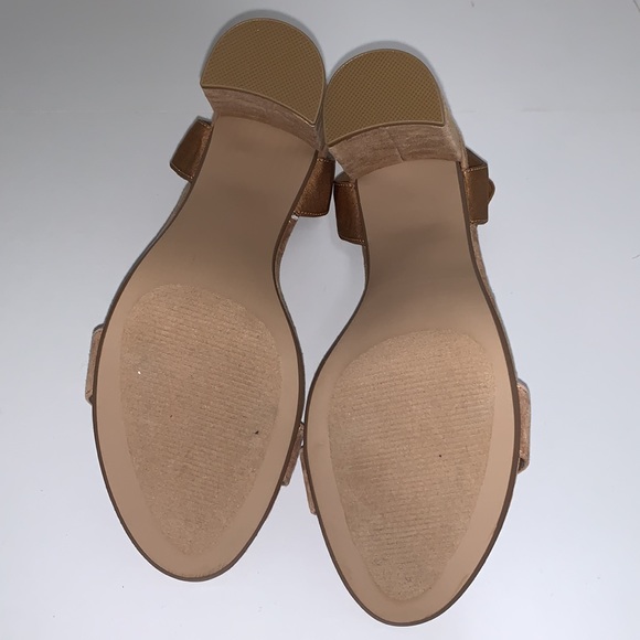 BNWOB Steve Madden Celebrate Suede Elastic Strap Sandals 9.5 Taupe/Blush - Picture 8 of 9